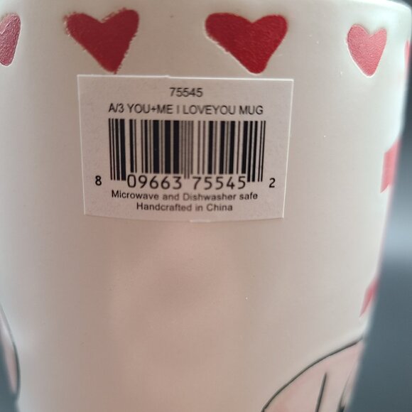 Valentine's Day 6" Tall Coffee Cups Mugs - set of 2 NEW - Picture 3 of 5